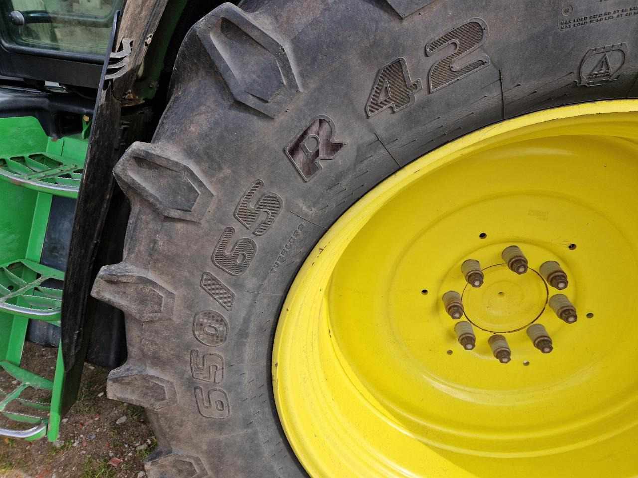 John Deere 6140R - Трактор: фото 5 John Deere 6140R - Трактор: фото 5