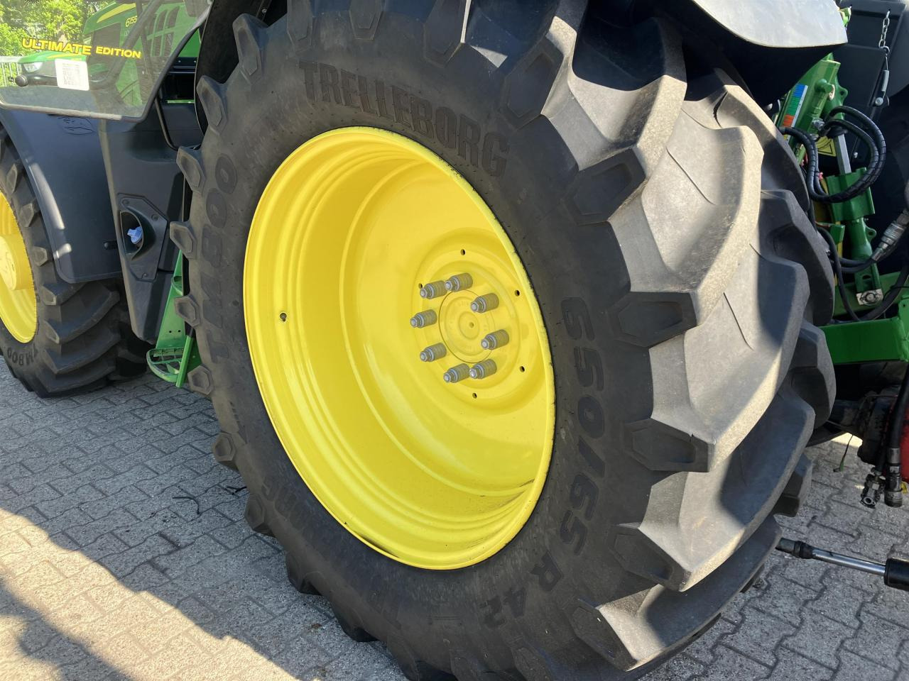 John Deere 6155R - Трактор: фото 4 John Deere 6155R - Трактор: фото 4
