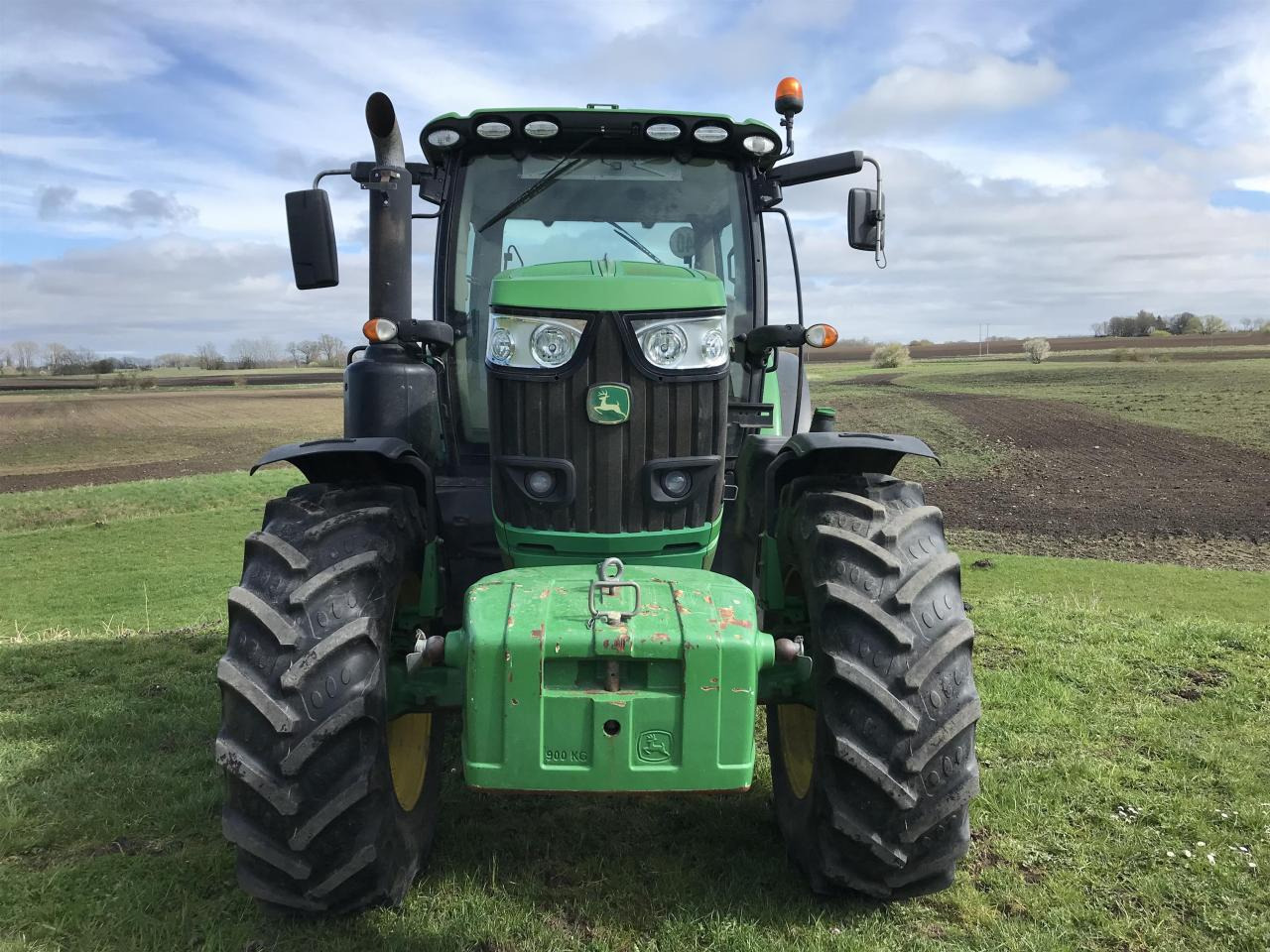 John Deere 6195R - Трактор: фото 3 John Deere 6195R - Трактор: фото 3