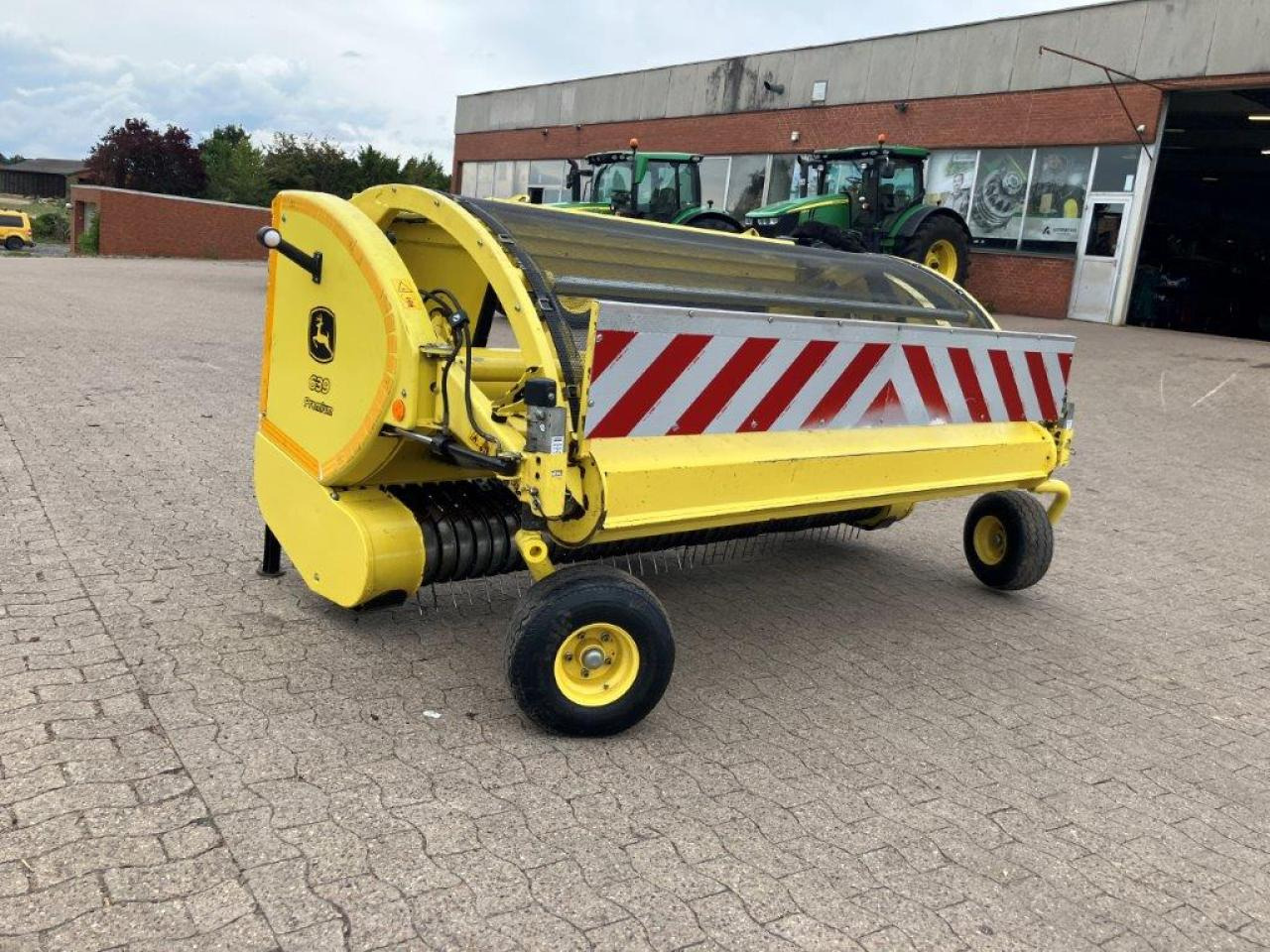 John Deere 639 - Оборудование для кормоуборочного комбайна: фото 4 John Deere 639 - Оборудование для кормоуборочного комбайна: фото 4