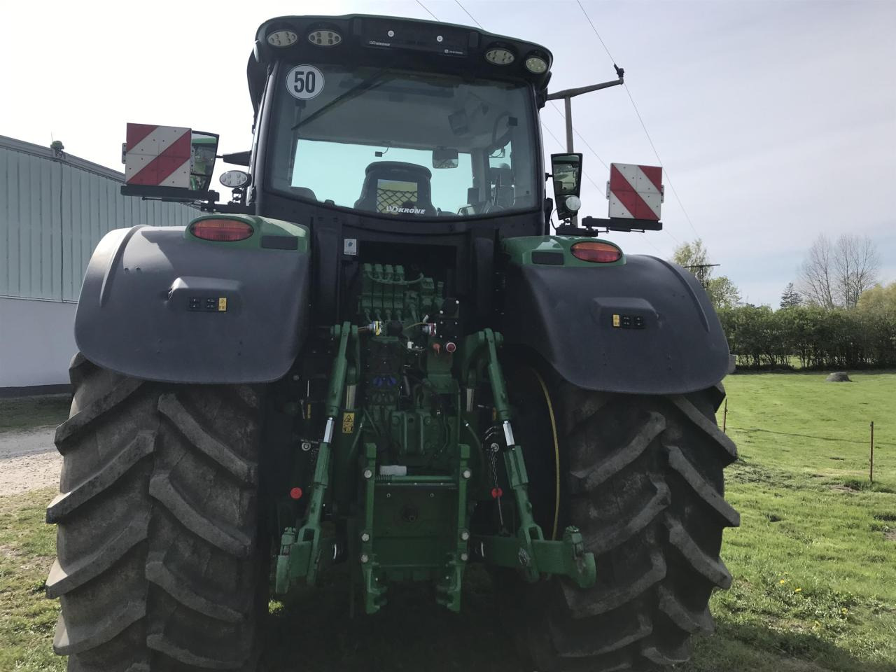 John Deere 6R 250 - Трактор: фото 5 John Deere 6R 250 - Трактор: фото 5