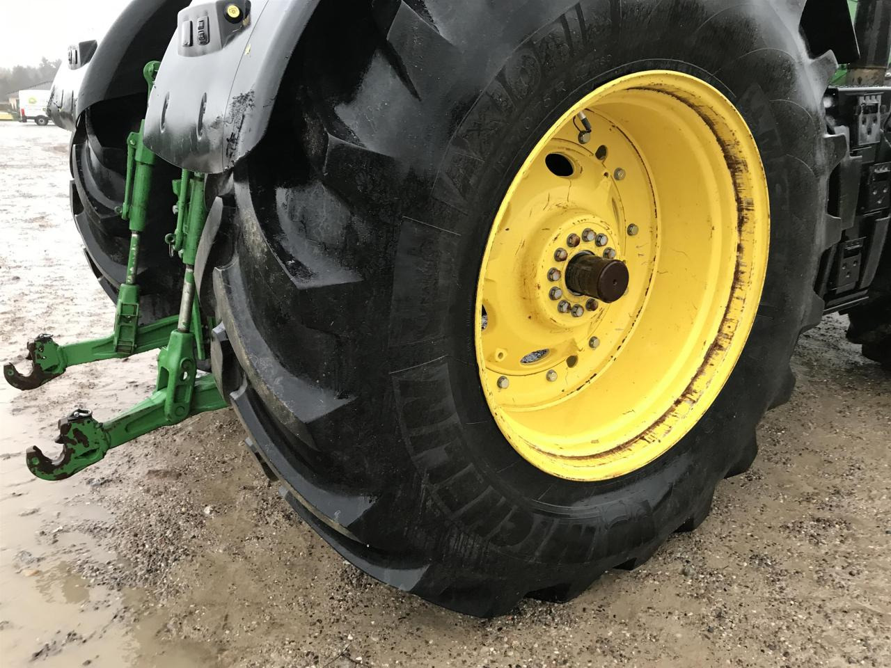 Трактор John Deere 7290R: фото 8 Трактор John Deere 7290R: фото 8