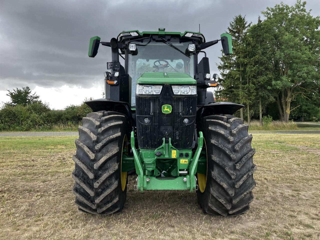 John Deere 7R 310 - Трактор: фото 3 John Deere 7R 310 - Трактор: фото 3