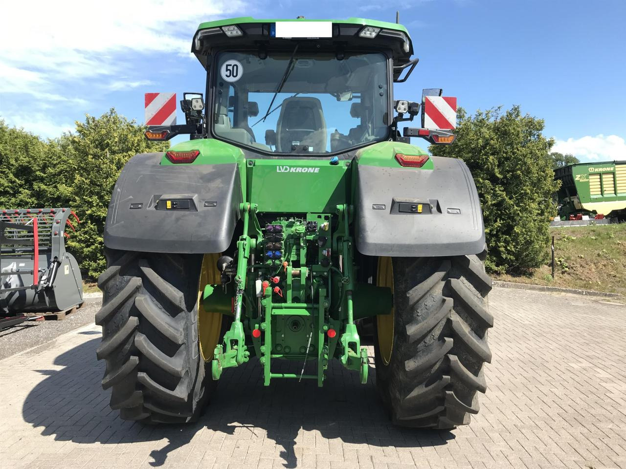 John Deere 7R 350 - Трактор: фото 5 John Deere 7R 350 - Трактор: фото 5