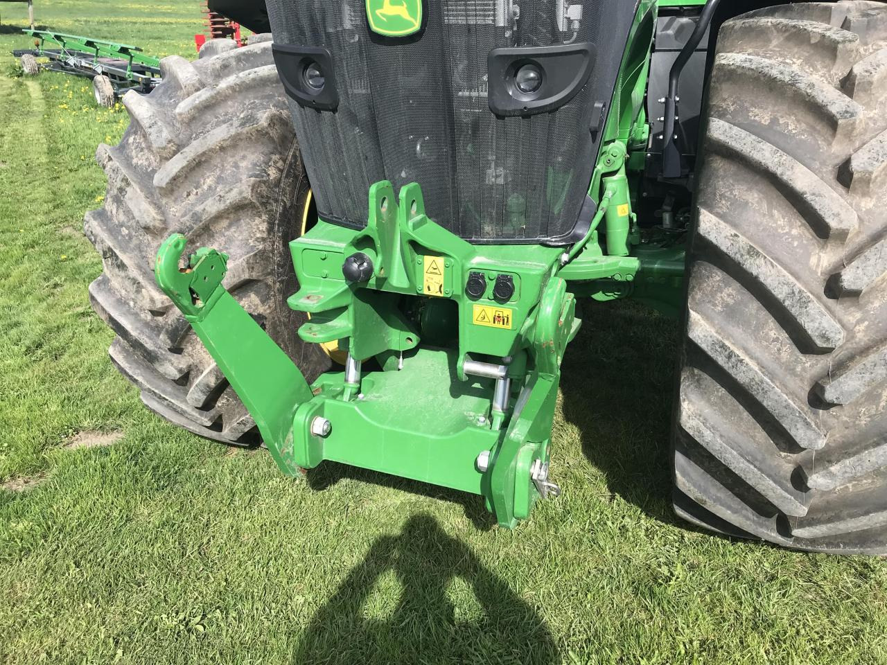 John Deere 7R 350 - Трактор: фото 4 John Deere 7R 350 - Трактор: фото 4