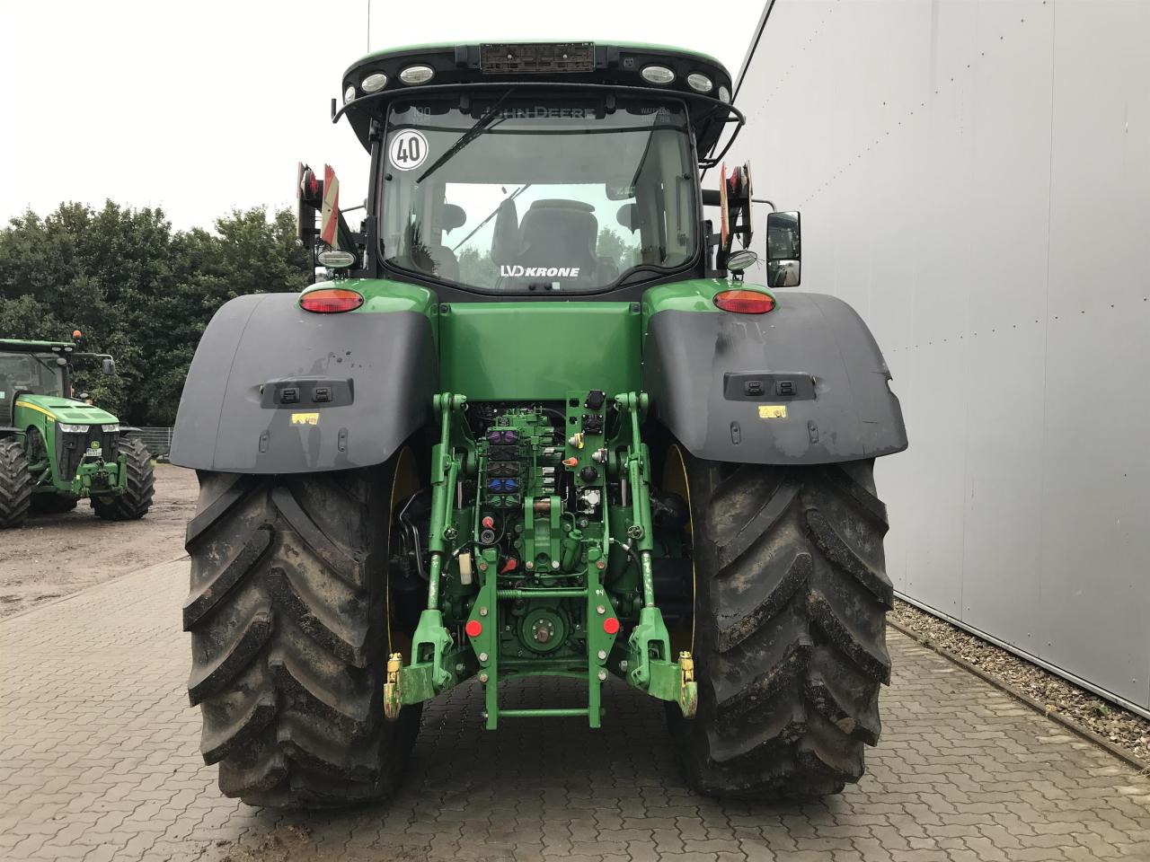 John Deere 8400R - Трактор: фото 5 John Deere 8400R - Трактор: фото 5