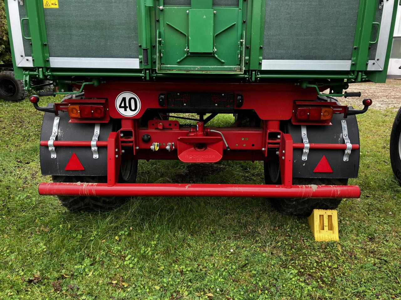 Самосвальный прицеп Kröger HKD 302: фото 7