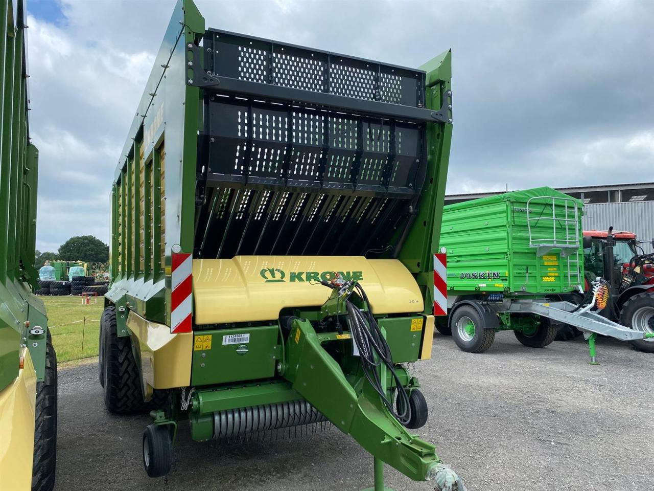 Самозагружающийся прицеп Krone MX 370 GD: фото 9