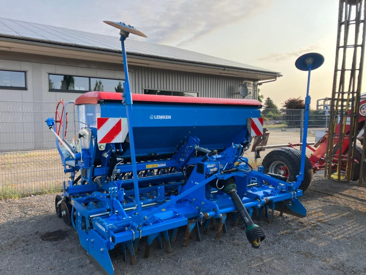 Lemken Saphir 9/300 - Сеялка: фото 2 Lemken Saphir 9/300 - Сеялка: фото 2