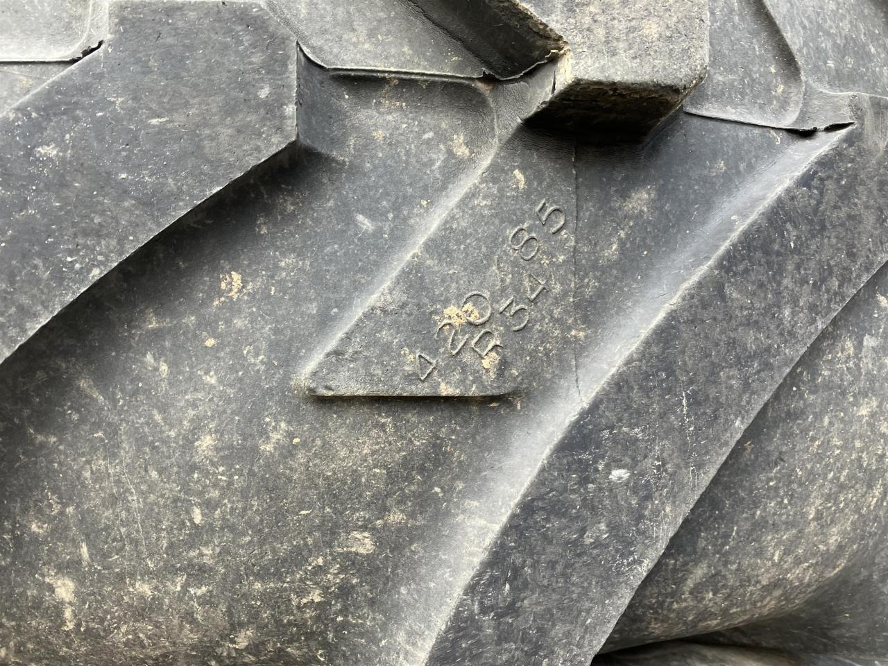 Michelin 420/85R34 - Шина для Сельскохозяйственной техники: фото 3 Michelin 420/85R34 - Шина для Сельскохозяйственной техники: фото 3