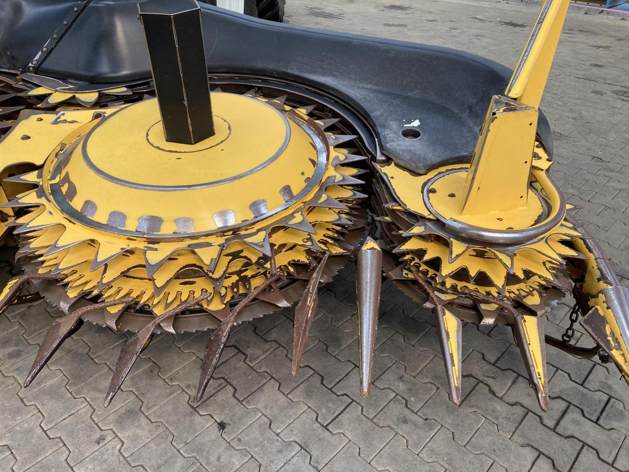 New Holland FR700 - Кормоуборочный комбайн: фото 4 New Holland FR700 - Кормоуборочный комбайн: фото 4