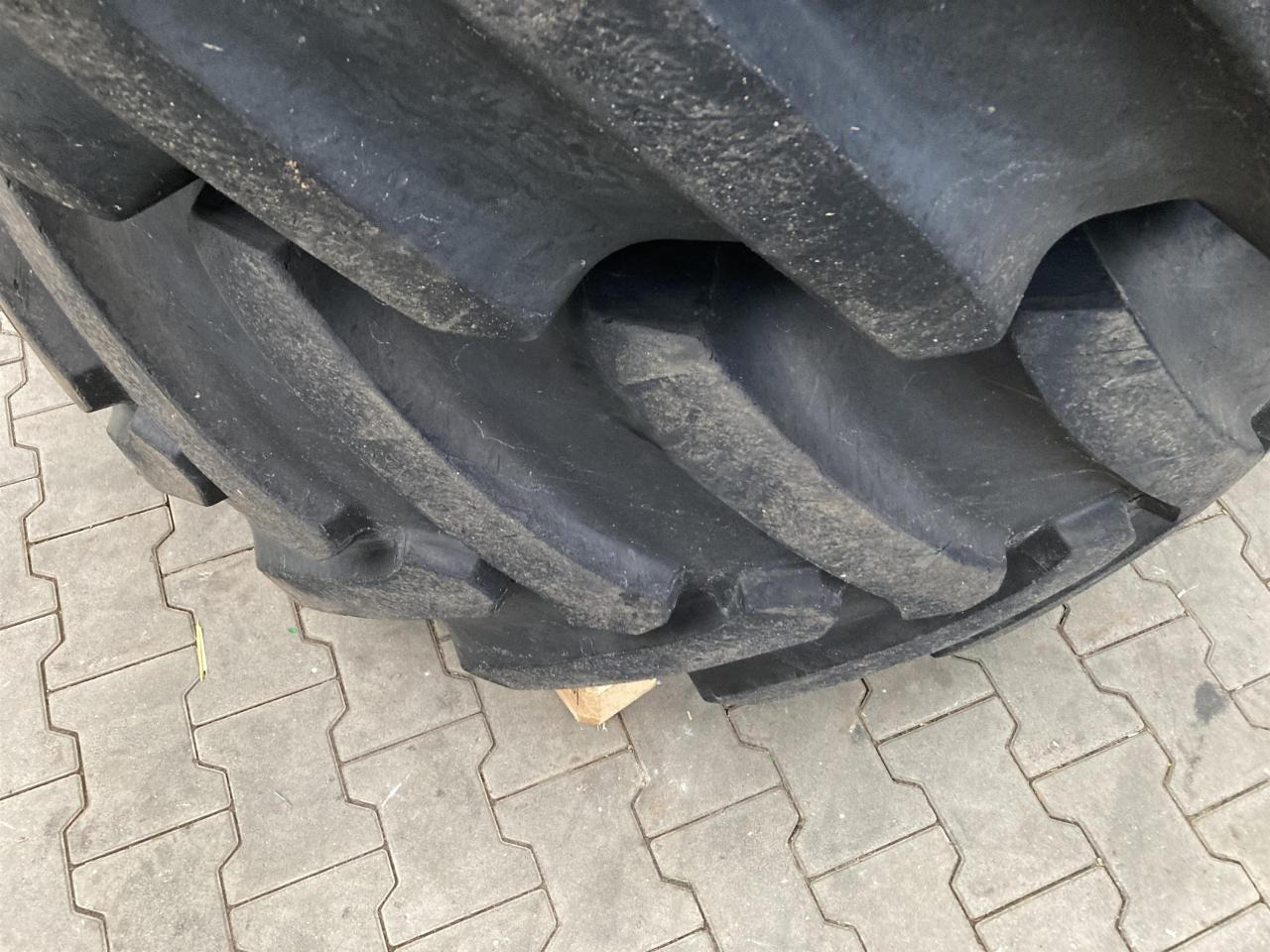 Starmaxx 600/70R30 - Шина для Сельскохозяйственной техники: фото 2 Starmaxx 600/70R30 - Шина для Сельскохозяйственной техники: фото 2
