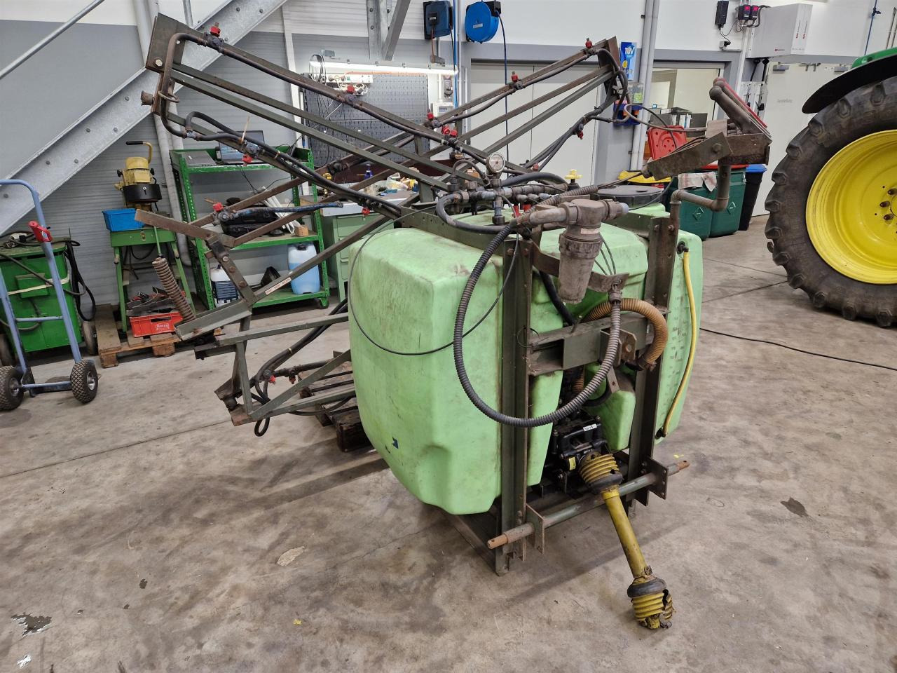 Tecnoma 800 Liter - Навесной опрыскиватель: фото 1 Tecnoma 800 Liter - Навесной опрыскиватель: фото 1