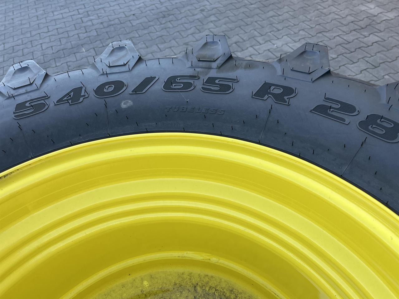 Trelleborg 540/65R28 - Шина для Сельскохозяйственной техники: фото 4 Trelleborg 540/65R28 - Шина для Сельскохозяйственной техники: фото 4