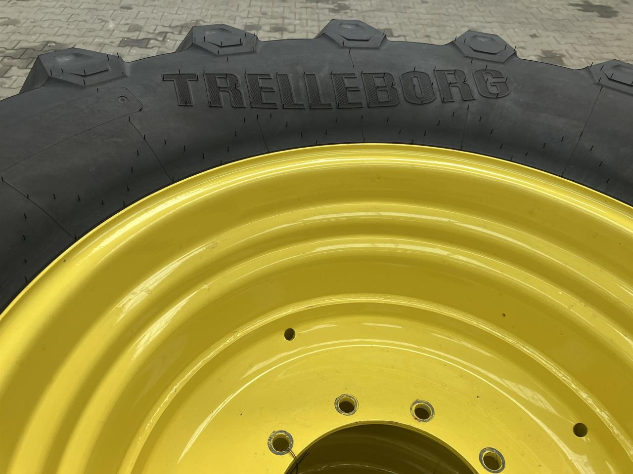 Trelleborg 600/65R28 - Шина для Сельскохозяйственной техники: фото 3 Trelleborg 600/65R28 - Шина для Сельскохозяйственной техники: фото 3