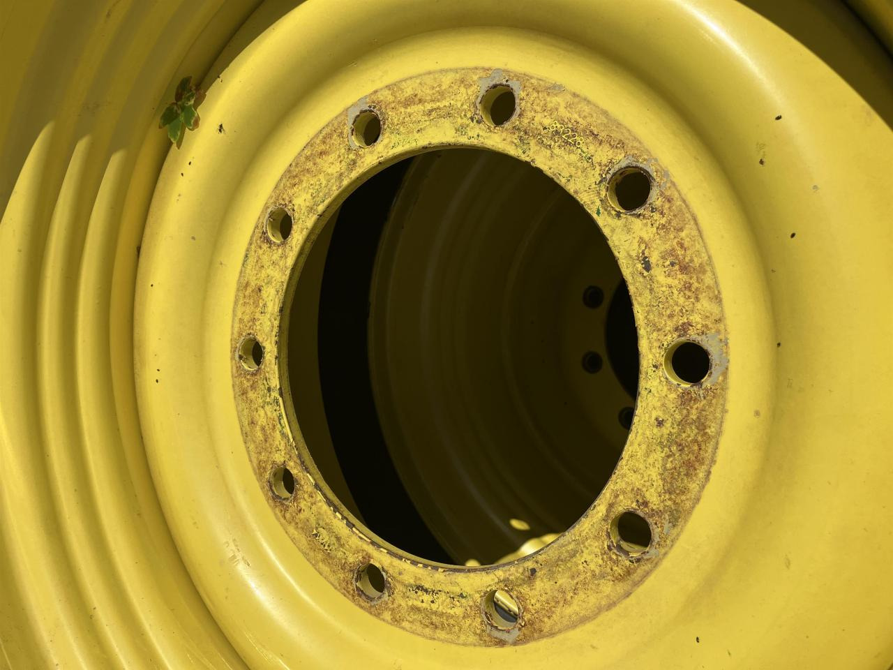 Trelleborg 600/70R28 - Шина для Сельскохозяйственной техники: фото 2 Trelleborg 600/70R28 - Шина для Сельскохозяйственной техники: фото 2