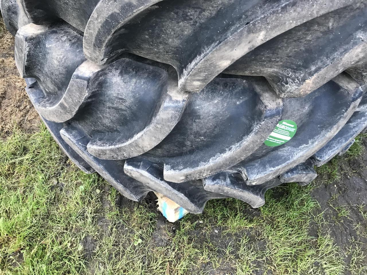 Vredestein 600/70R30 - Шина для Сельскохозяйственной техники: фото 4 Vredestein 600/70R30 - Шина для Сельскохозяйственной техники: фото 4