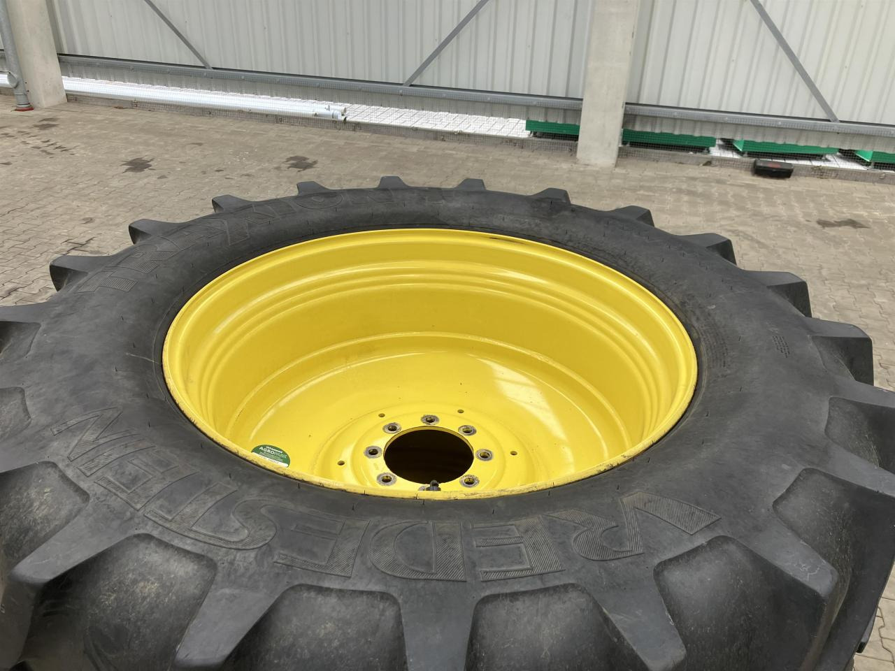 Vredestein 650/65R42 - Шина для Сельскохозяйственной техники: фото 5 Vredestein 650/65R42 - Шина для Сельскохозяйственной техники: фото 5