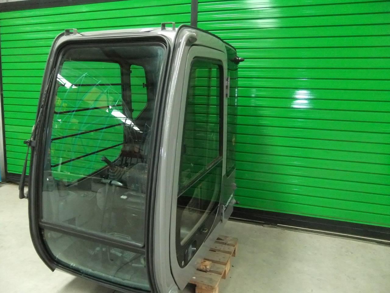 Cab FIAT-HITACHI EX215 71466300 - Кабина для Строительной техники: фото 5 Cab FIAT-HITACHI EX215 71466300 - Кабина для Строительной техники: фото 5