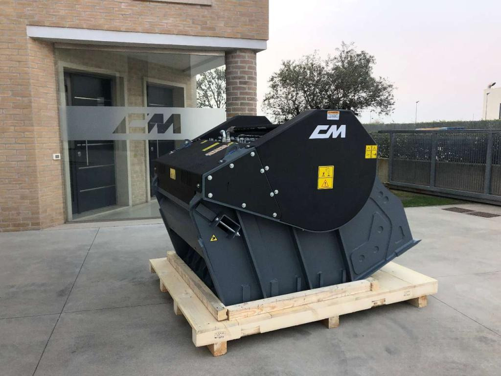 CM Crusher CBF 120 Crusher Bucket - Ковш для Экскаваторов: фото 1 CM Crusher CBF 120 Crusher Bucket - Ковш для Экскаваторов: фото 1