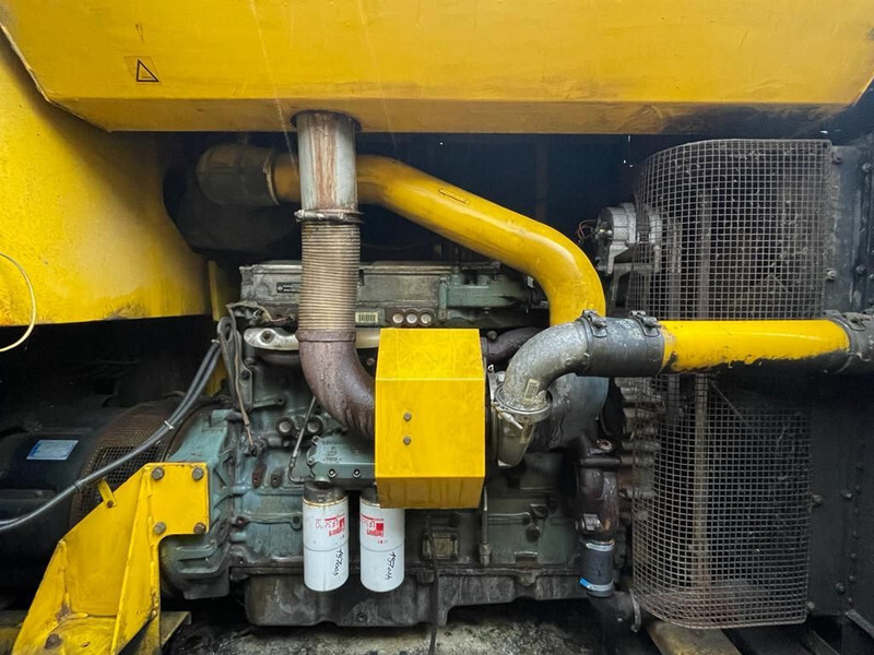 Atlas-Copco QAS 265 Silent 265 kVA generatorset - Электрогенератор: фото 2 Atlas-Copco QAS 265 Silent 265 kVA generatorset - Электрогенератор: фото 2