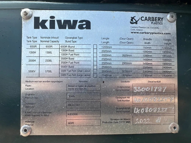 Carbery 5500 V Kiwa Dubbelwandig met mangat Dubbelwandige Brandstoftank Dieseltank Kiwa 5700 liter New ! - Грузовик-цистерна: фото 3 Carbery 5500 V Kiwa Dubbelwandig met mangat Dubbelwandige Brandstoftank Dieseltank Kiwa 5700 liter New ! - Грузовик-цистерна: фото 3