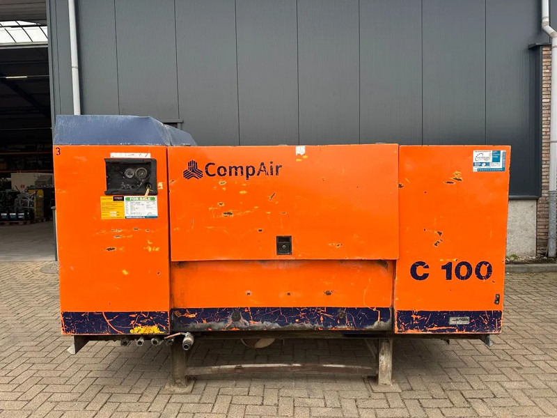 Compair C100 Mercedes OM 364 A 10.5 m3 / min 77 kW 7 Bar Silent Diesel Compressor - Воздушный компрессор: фото 1 Compair C100 Mercedes OM 364 A 10.5 m3 / min 77 kW 7 Bar Silent Diesel Compressor - Воздушный компрессор: фото 1