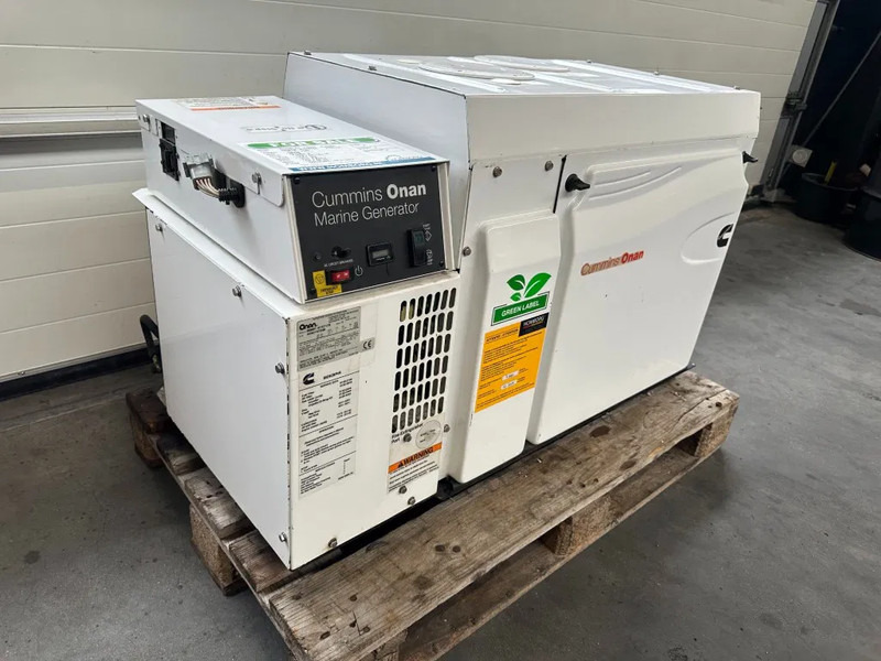 Cummins Onan MDKBP Kubota 4 cilinder Diesel 13.5 kVA Marine Silent generatorset - Электрогенератор: фото 3 Cummins Onan MDKBP Kubota 4 cilinder Diesel 13.5 kVA Marine Silent generatorset - Электрогенератор: фото 3