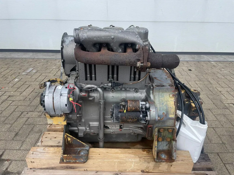 Deutz F3L 912 Motor 3 cilinder 38 kW 52 PK Diesel Motor - Двигатель для Погрузочно-разгрузочной техники: фото 2 Deutz F3L 912 Motor 3 cilinder 38 kW 52 PK Diesel Motor - Двигатель для Погрузочно-разгрузочной техники: фото 2