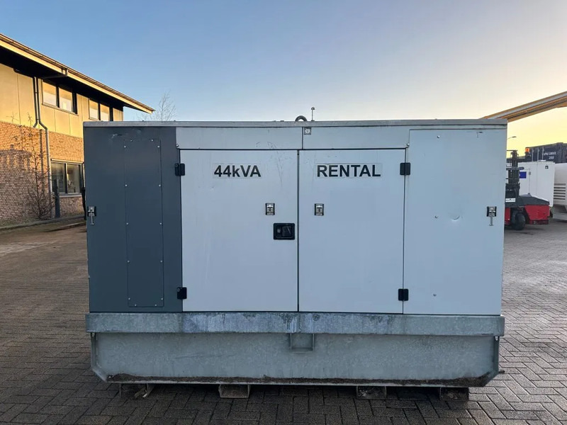 Электрогенератор Europower EPUS44TDE Kubota Leroy Somer 44 kVA Supersilent Rental generatorset: фото 13