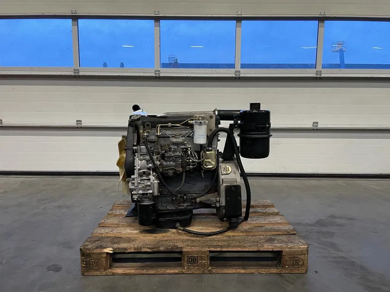 Iveco 8141 Diesel Motor 4 cilinder 53 kW / 74 PK Diesel Engine - Двигатель для Погрузочно-разгрузочной техники: фото 2 Iveco 8141 Diesel Motor 4 cilinder 53 kW / 74 PK Diesel Engine - Двигатель для Погрузочно-разгрузочной техники: фото 2