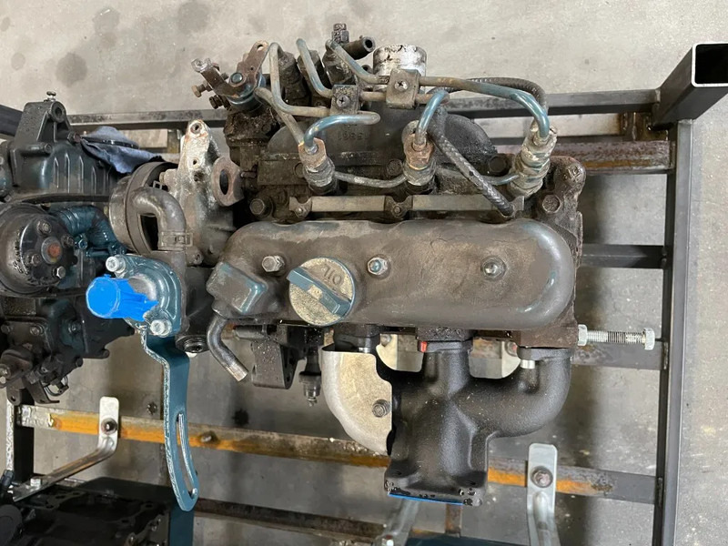 Kubota D722 dieselmotor 3 cilinder 18 PK (4stuks!) - Двигатель для Погрузочно-разгрузочной техники: фото 4 Kubota D722 dieselmotor 3 cilinder 18 PK (4stuks!) - Двигатель для Погрузочно-разгрузочной техники: фото 4