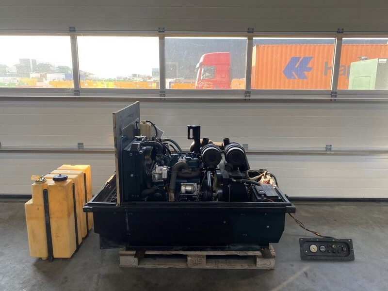 Kubota Sullair 15.5 kW 7 bar 2000 L / min Diesel Schroefcompressor - Воздушный компрессор: фото 1 Kubota Sullair 15.5 kW 7 bar 2000 L / min Diesel Schroefcompressor - Воздушный компрессор: фото 1