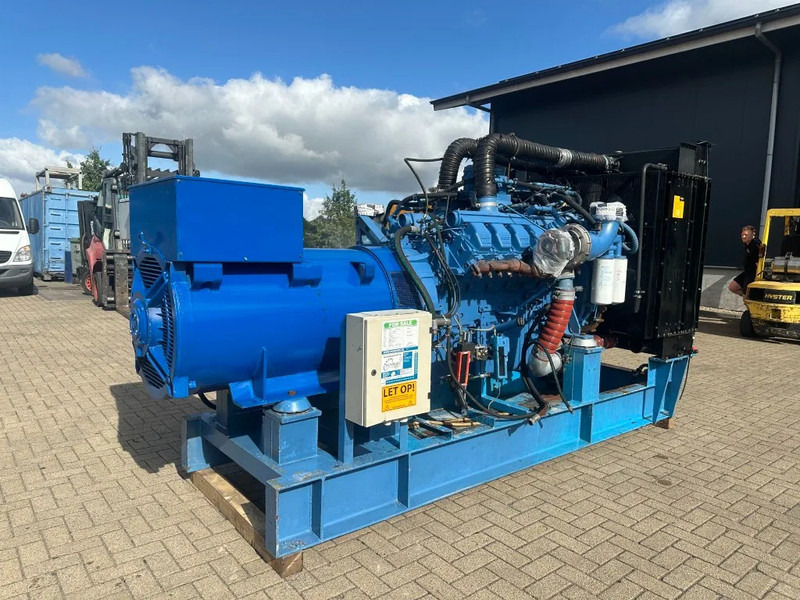 MTU 12V 2000 Marelli 750 kVA generatorset - Электрогенератор: фото 4 MTU 12V 2000 Marelli 750 kVA generatorset - Электрогенератор: фото 4