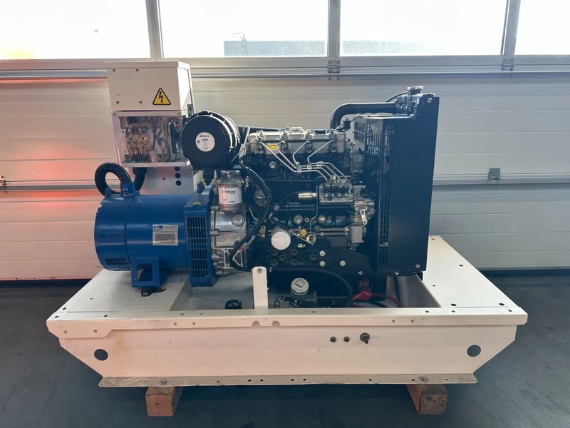 Perkins FG Wilson 23 kVA generatorset New ! - Электрогенератор: фото 3 Perkins FG Wilson 23 kVA generatorset New ! - Электрогенератор: фото 3