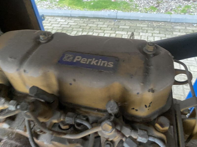 Perkins Stamford 16 kVA Silent generatorset - Электрогенератор: фото 5 Perkins Stamford 16 kVA Silent generatorset - Электрогенератор: фото 5