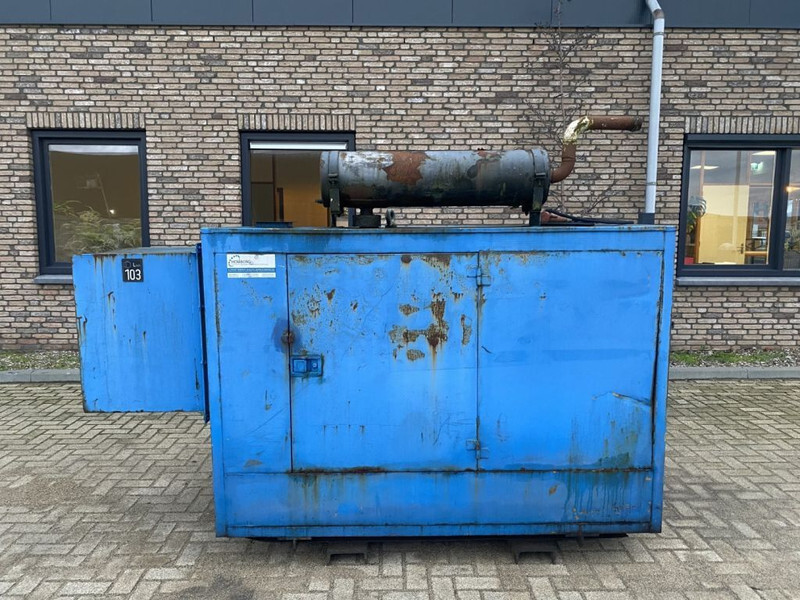 Perkins Stamford 16 kVA Silent generatorset - Электрогенератор: фото 4 Perkins Stamford 16 kVA Silent generatorset - Электрогенератор: фото 4