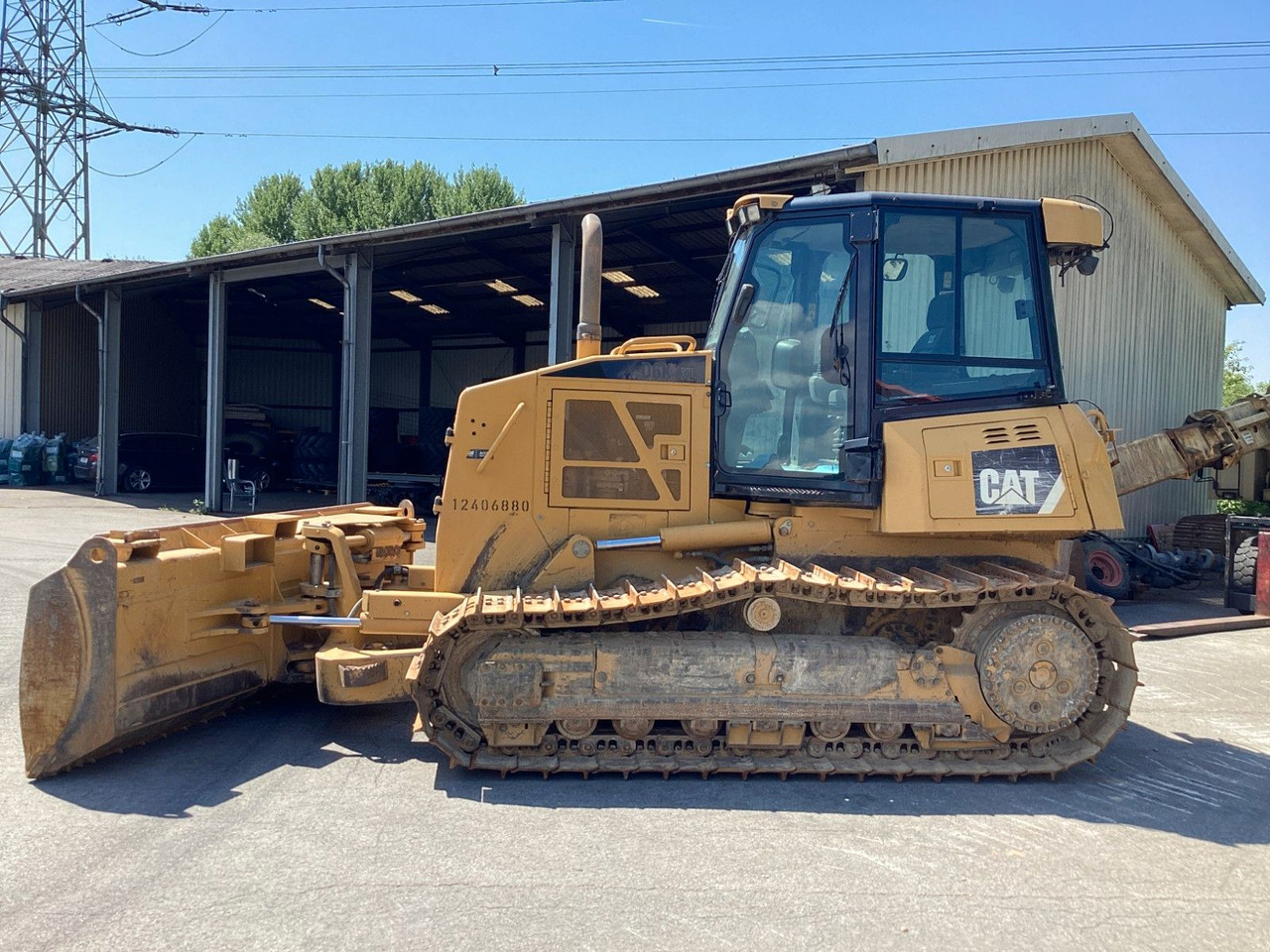 CAT D6K XL 6-Wege Schild 3,0m LW60% Klima - Бульдозер: фото 2 CAT D6K XL 6-Wege Schild 3,0m LW60% Klima - Бульдозер: фото 2