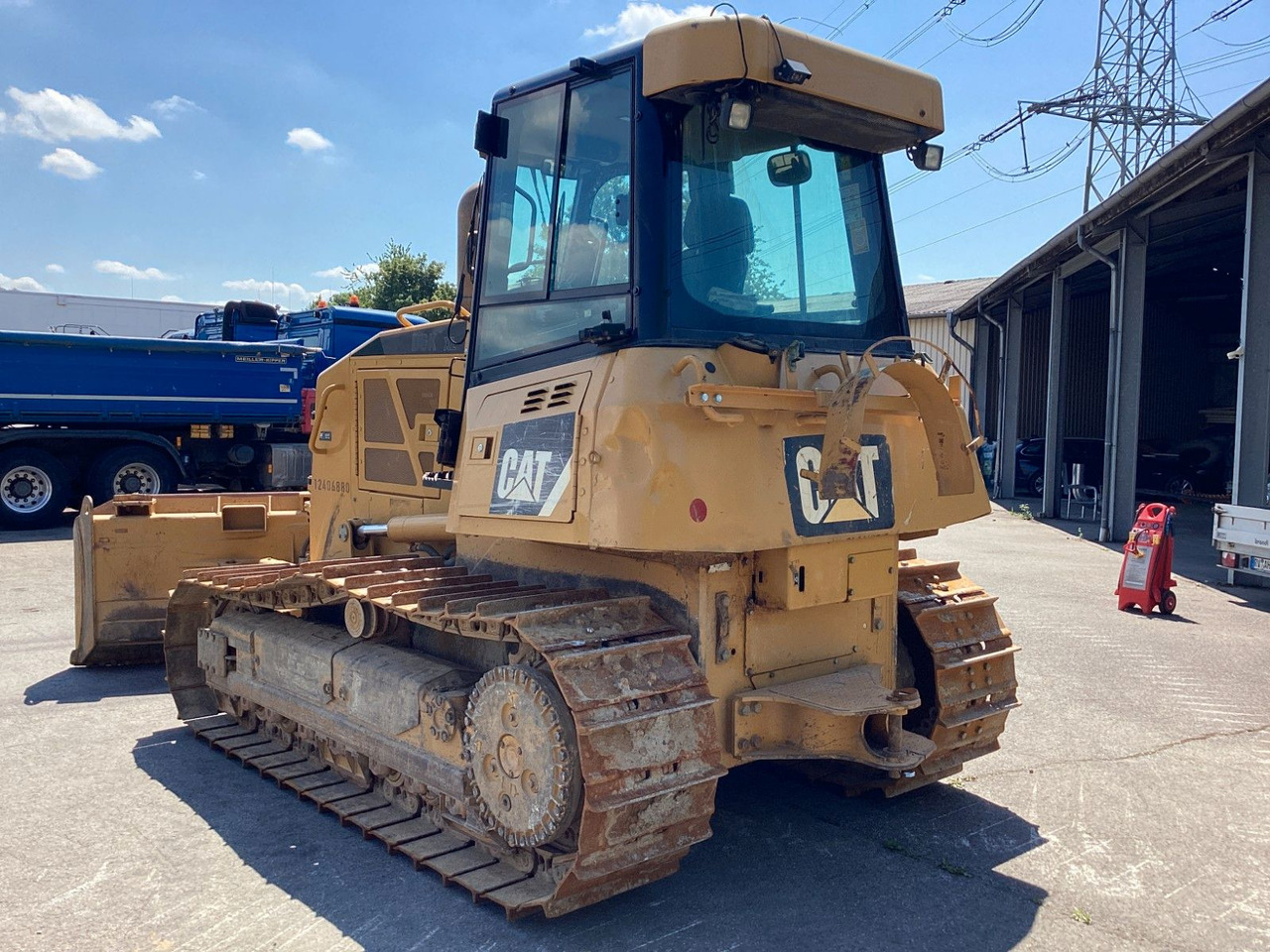 CAT D6K XL 6-Wege Schild 3,0m LW60% Klima - Бульдозер: фото 3 CAT D6K XL 6-Wege Schild 3,0m LW60% Klima - Бульдозер: фото 3