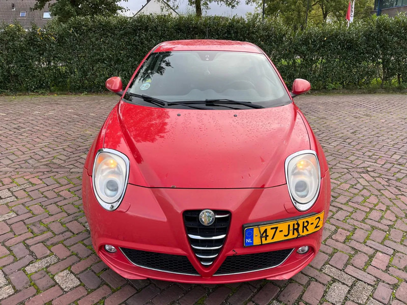 Alfa Romeo MiTo 1.4 T - Хэтчбек: фото 3 Alfa Romeo MiTo 1.4 T - Хэтчбек: фото 3