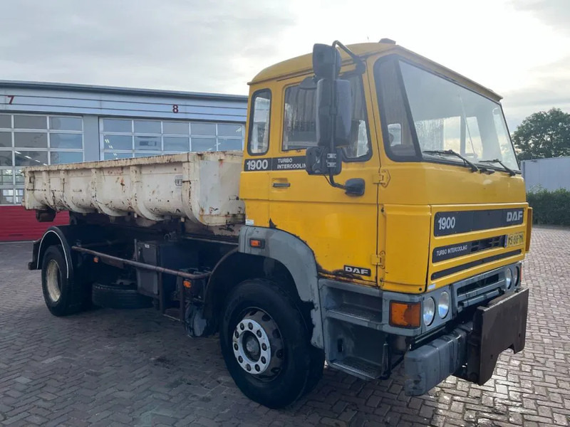 DAF 1900 F HAAKARM - Грузовик-контейнеровоз/ Сменный кузов: фото 5 DAF 1900 F HAAKARM - Грузовик-контейнеровоз/ Сменный кузов: фото 5