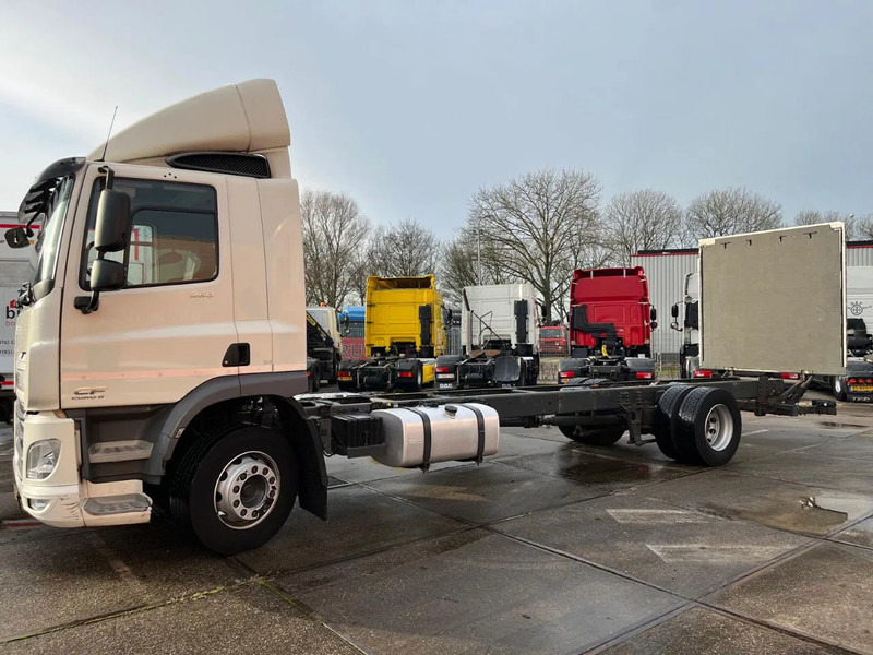 DAF CF 260 CF 260 FA CHASSIS CABINE EURO 6 - Грузовик-шасси: фото 5 DAF CF 260 CF 260 FA CHASSIS CABINE EURO 6 - Грузовик-шасси: фото 5