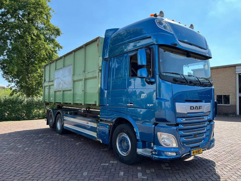 DAF XF 530 FAS - Грузовик-контейнеровоз/ Сменный кузов: фото 1 DAF XF 530 FAS - Грузовик-контейнеровоз/ Сменный кузов: фото 1