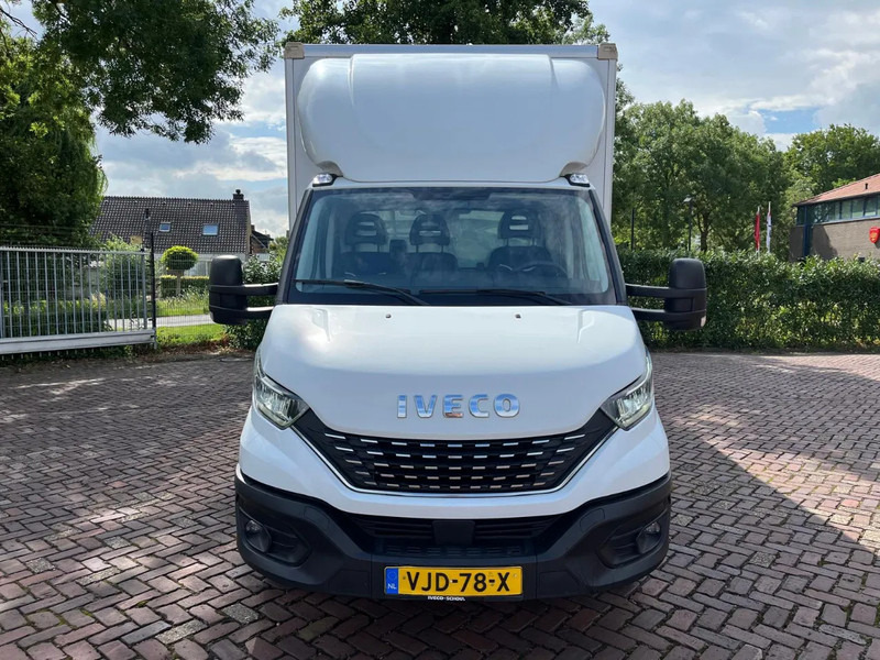 Iveco Daily 35C16 Laadklep (15 diverse modellen op voorraad) - Фургон с закрытым кузовом, Грузопассажирский фургон: фото 3 Iveco Daily 35C16 Laadklep (15 diverse modellen op voorraad) - Фургон с закрытым кузовом, Грузопассажирский фургон: фото 3