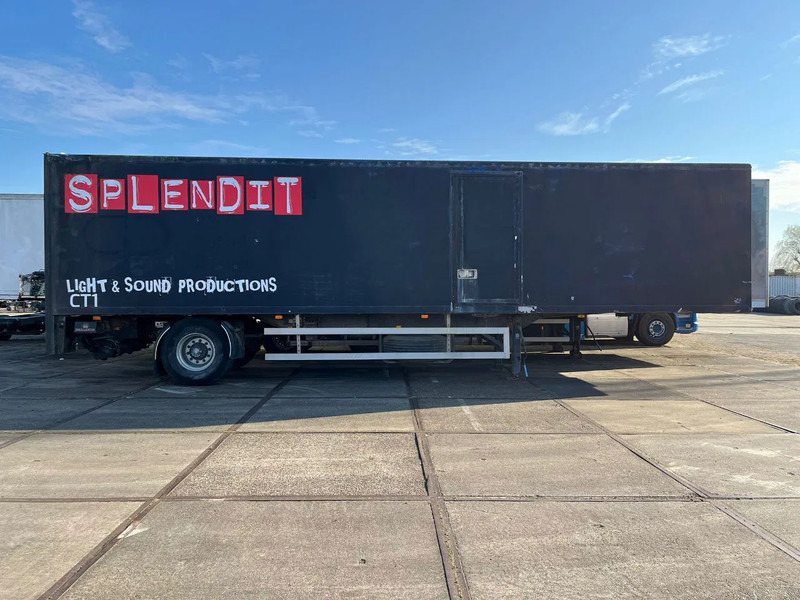 Netam-Fruehauf ONCRK 22110 - Полуприцеп-фургон: фото 4 Netam-Fruehauf ONCRK 22110 - Полуприцеп-фургон: фото 4