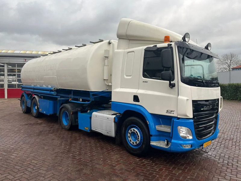 DAF CF 440 FT EURO 6 WITH BULK COMPRESSOR - Тягач: фото 3 DAF CF 440 FT EURO 6 WITH BULK COMPRESSOR - Тягач: фото 3