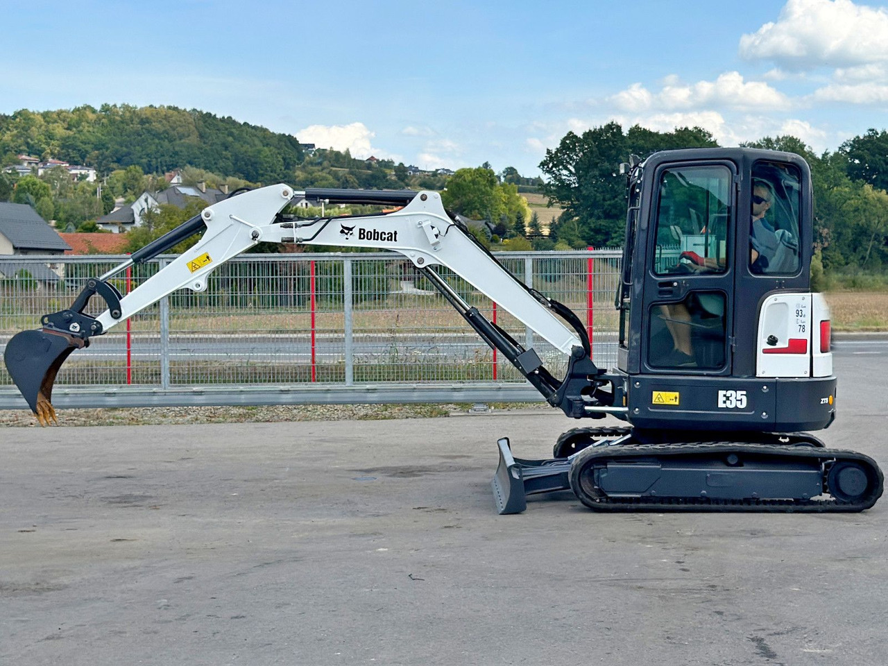 Bobcat E 35 * Raupenbagger * TOPZUSTAND - Бульдозер: фото 4 Bobcat E 35 * Raupenbagger * TOPZUSTAND - Бульдозер: фото 4