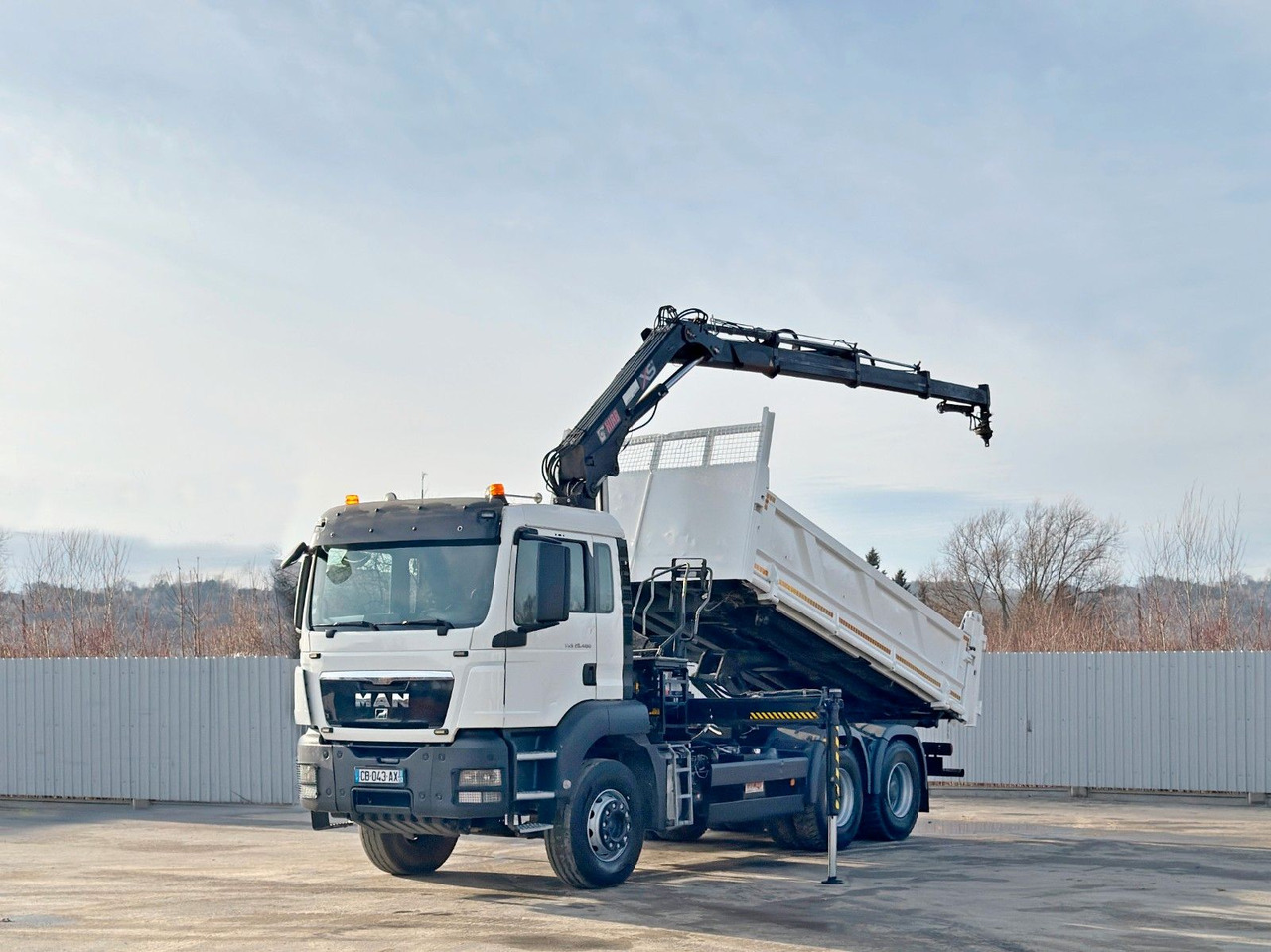 MAN TGS 26.400 * HIAB 144 B - 3 HIDUO + FUNK * 6x4 - Автоманипулятор: фото 2 MAN TGS 26.400 * HIAB 144 B - 3 HIDUO + FUNK * 6x4 - Автоманипулятор: фото 2