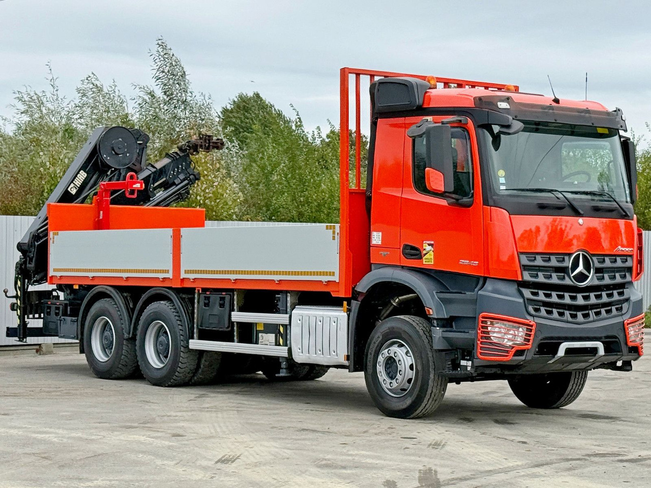 Mercedes-Benz AROCS 2643 *HIAB X-HIDUO 188 ES-5/FUNK * 6x4 - Автоманипулятор: фото 4 Mercedes-Benz AROCS 2643 *HIAB X-HIDUO 188 ES-5/FUNK * 6x4 - Автоманипулятор: фото 4