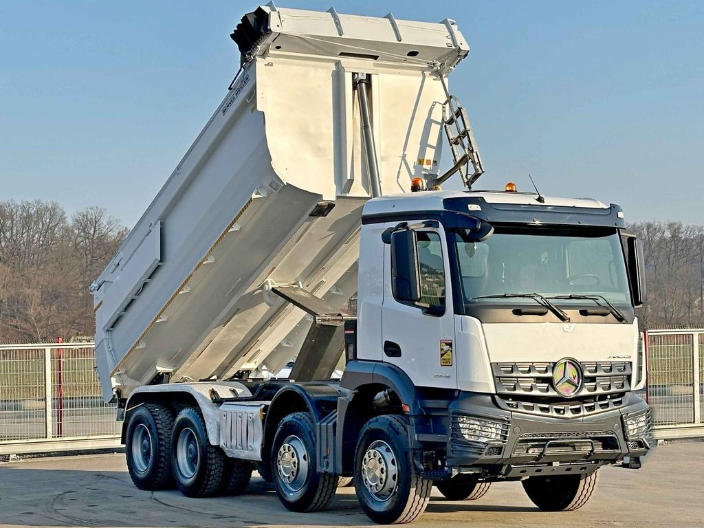 Mercedes-Benz AROCS 3246* KIPPER / 8x4 * TOPZUSTAND - Самосвал: фото 3 Mercedes-Benz AROCS 3246* KIPPER / 8x4 * TOPZUSTAND - Самосвал: фото 3